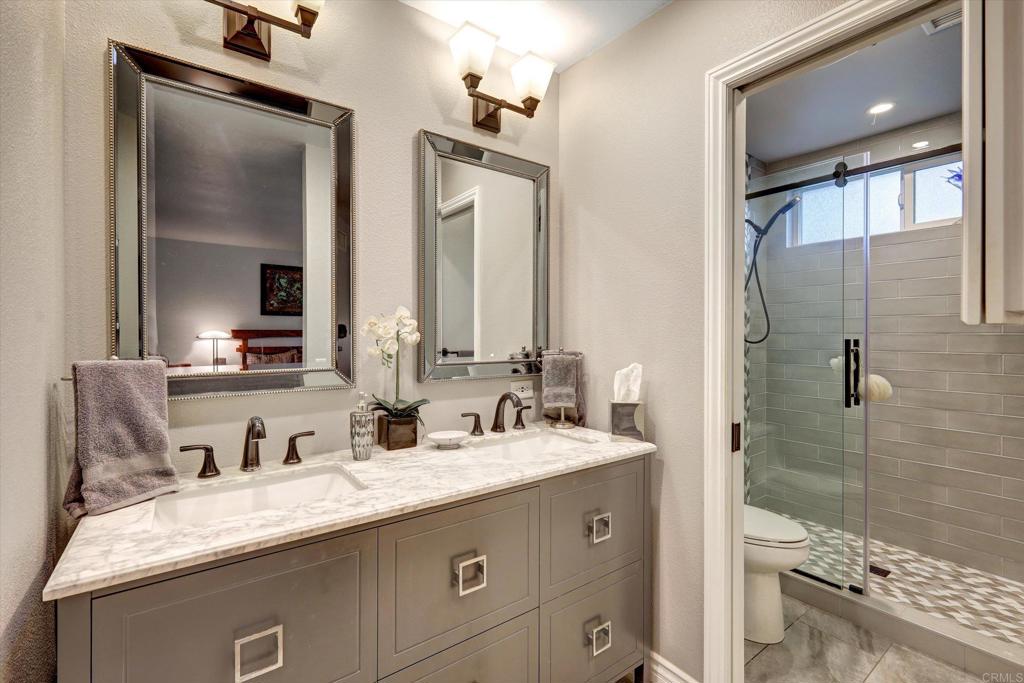 4560 Stratford Circle Oceanside, CA 92056 - Photo 12 of 33