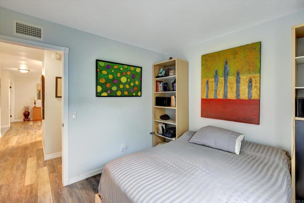 4560 Stratford Circle Oceanside, CA 92056 - Photo 15 of 33