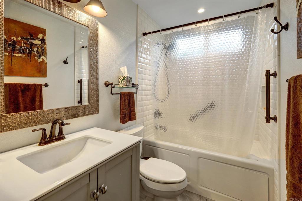 4560 Stratford Circle Oceanside, CA 92056 - Photo 17 of 33