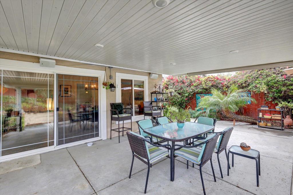 4560 Stratford Circle Oceanside, CA 92056 - Photo 24 of 33 Large Patio