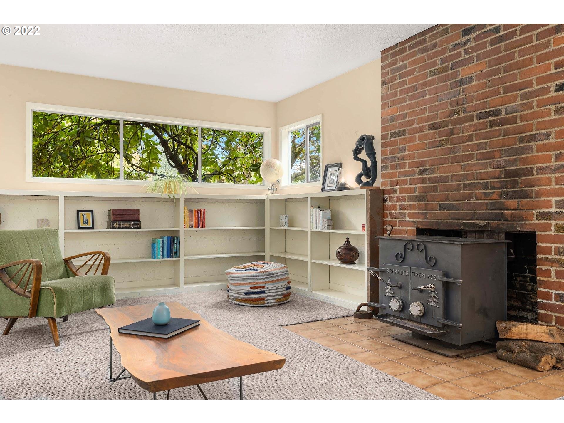 3302 Southwest Marigold Street Portland, OR 97219 - Photo 26 of 32 Fireplace Wood Burning Stove/Insert