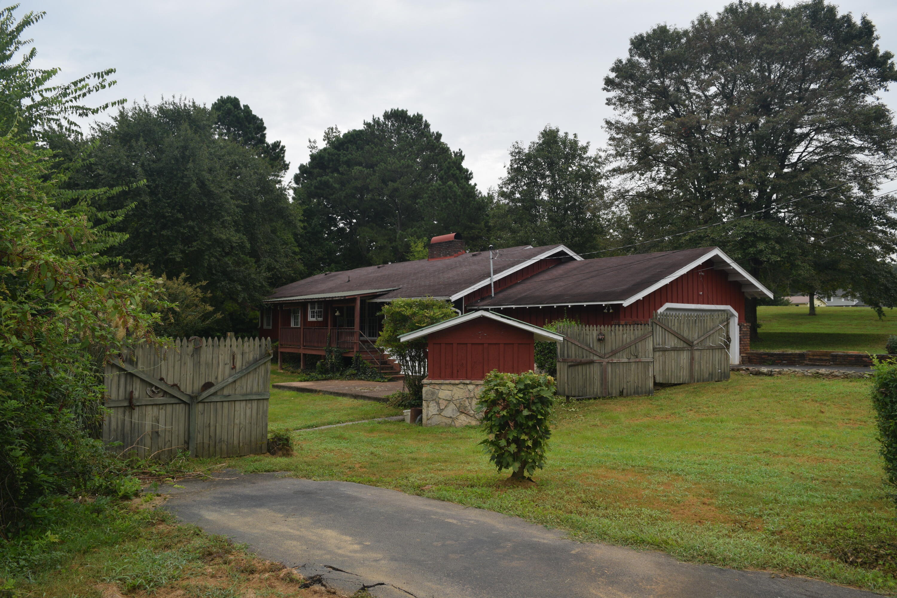 171 Brown Road Southeast, Unit TR2 Cleveland, TN 37323 - Photo 13 of 47 60AD3DEA-C5EA-49F2-B454-9763F944B254