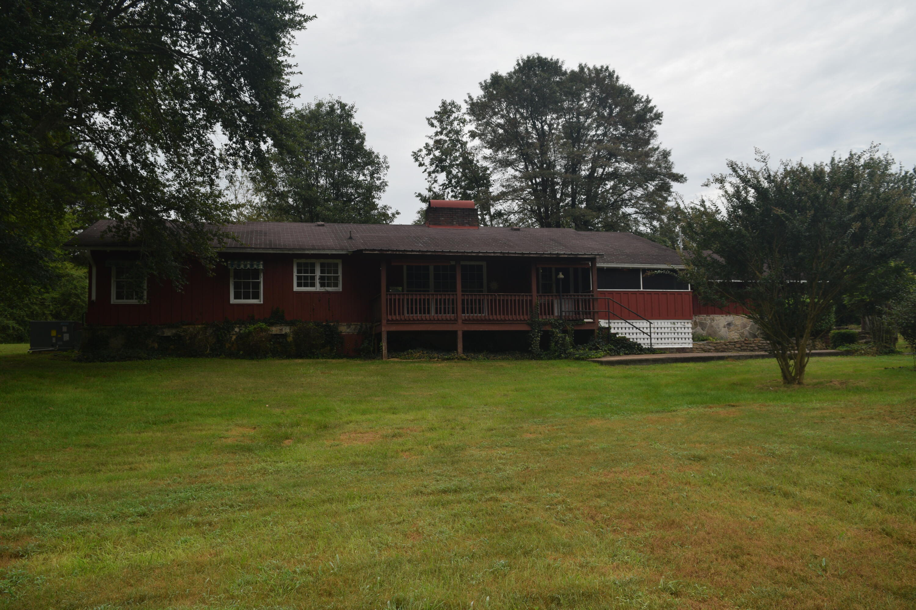 171 Brown Road Southeast, Unit TR2 Cleveland, TN 37323 - Photo 14 of 47 810668A0-A51C-48E3-99CE-62AB5AD2808A