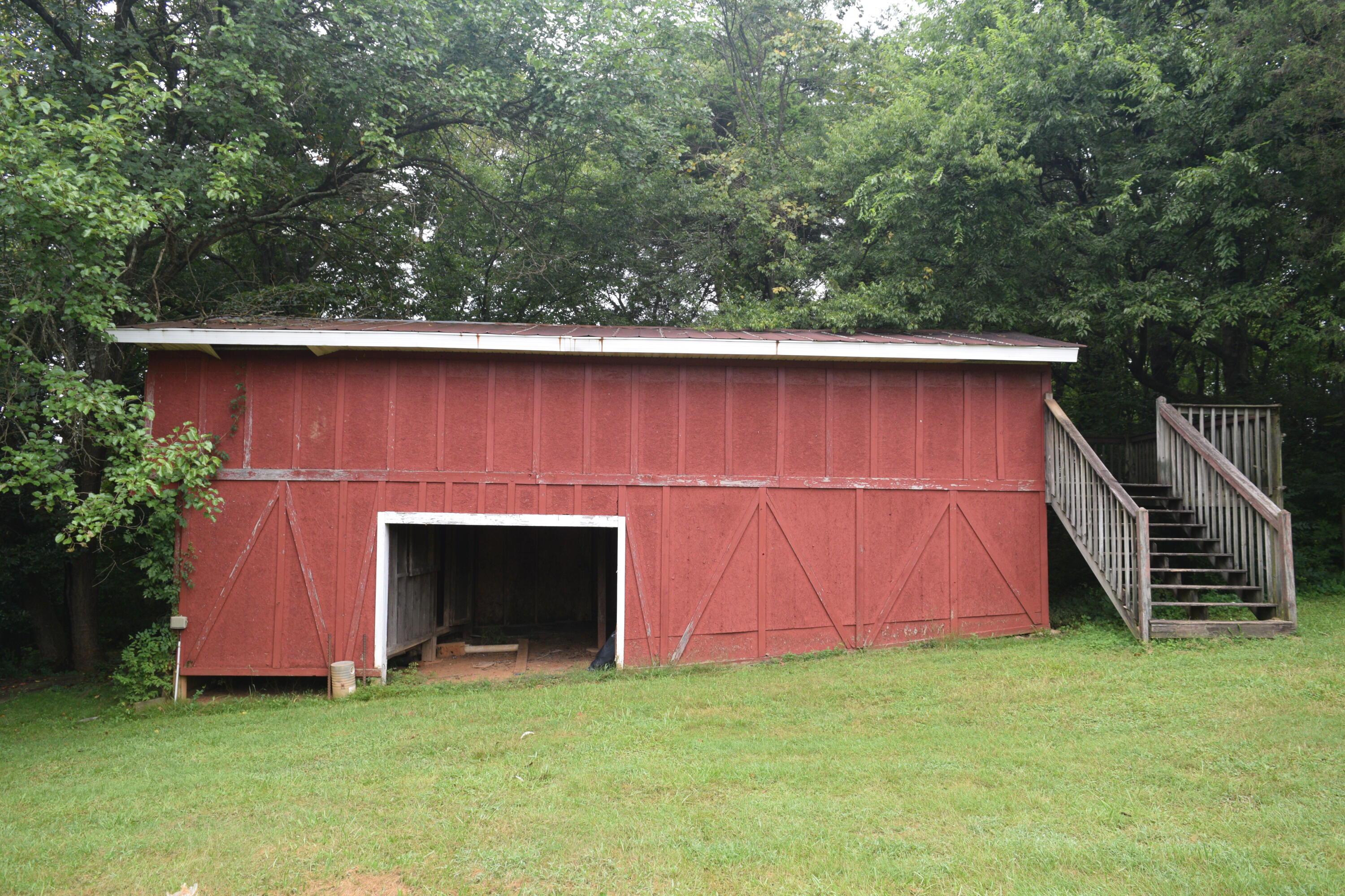 171 Brown Road Southeast, Unit TR2 Cleveland, TN 37323 - Photo 22 of 47 A38B179A-B5CC-4AD6-9EC0-3B0A9718DA78