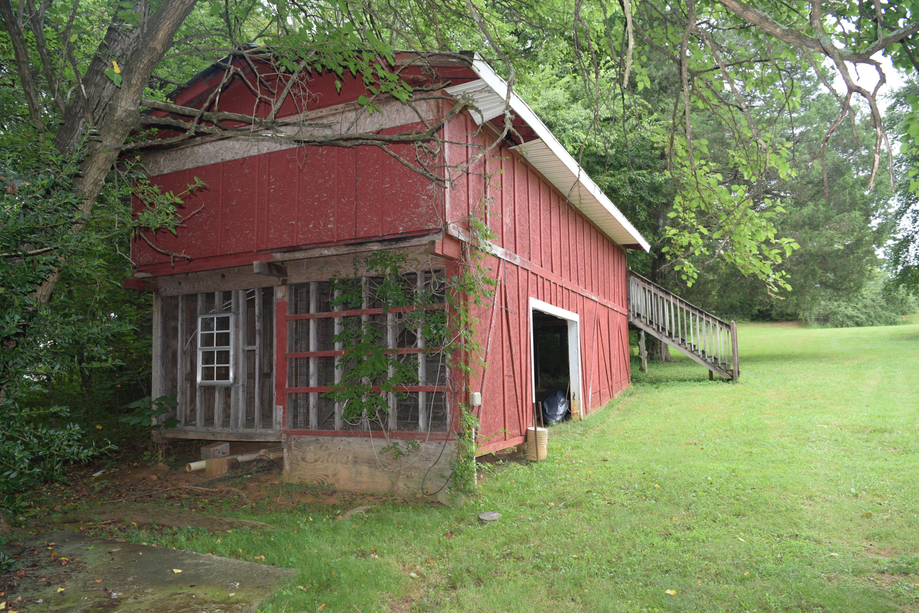 171 Brown Road Southeast, Unit TR2 Cleveland, TN 37323 - Photo 23 of 47 3C6AD68F-12F8-45CC-B6B2-1836CC0BE6BA