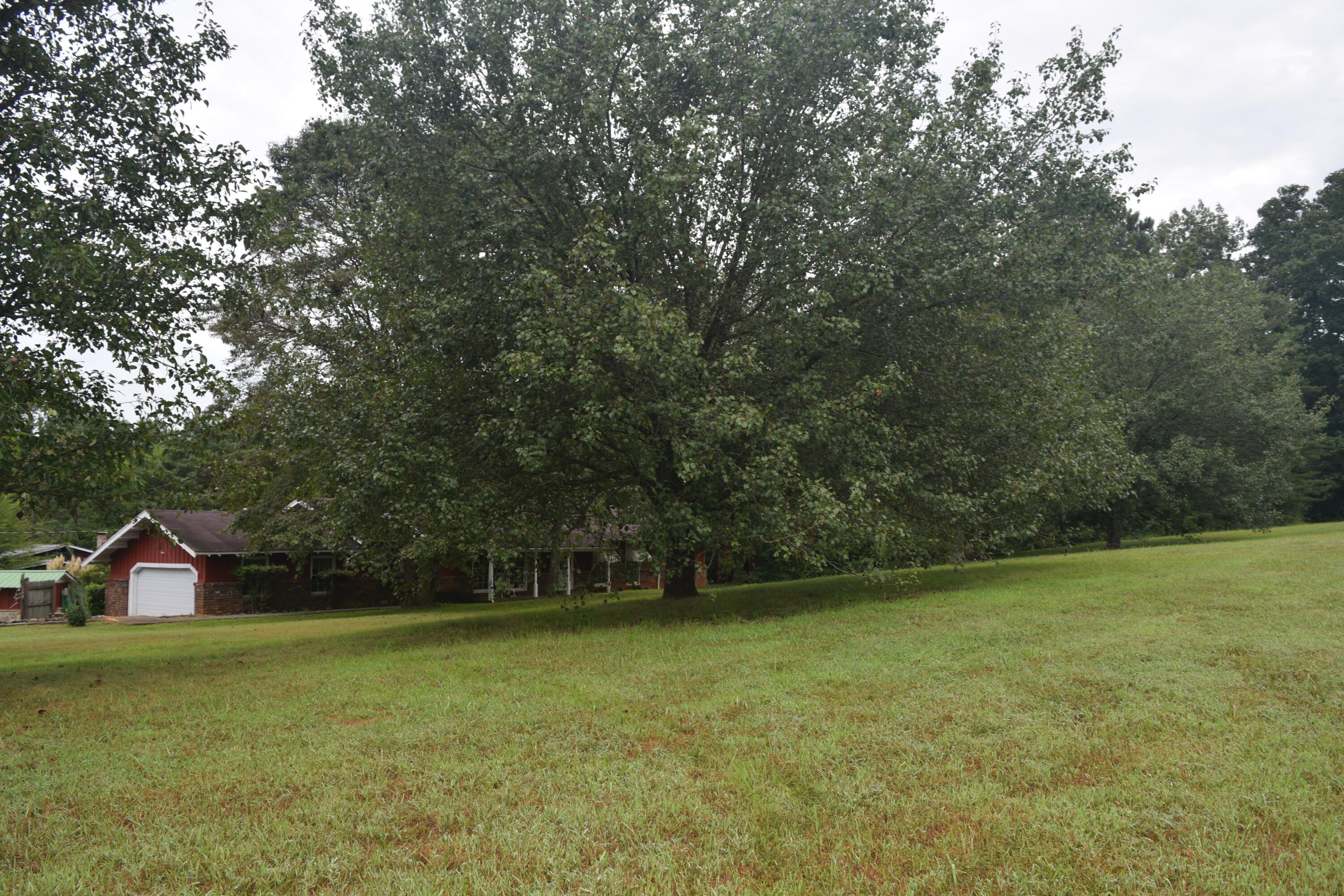 171 Brown Road Southeast, Unit TR2 Cleveland, TN 37323 - Photo 24 of 47 E065E63F-0F4A-4DBB-AB74-9DF2F75DE18C
