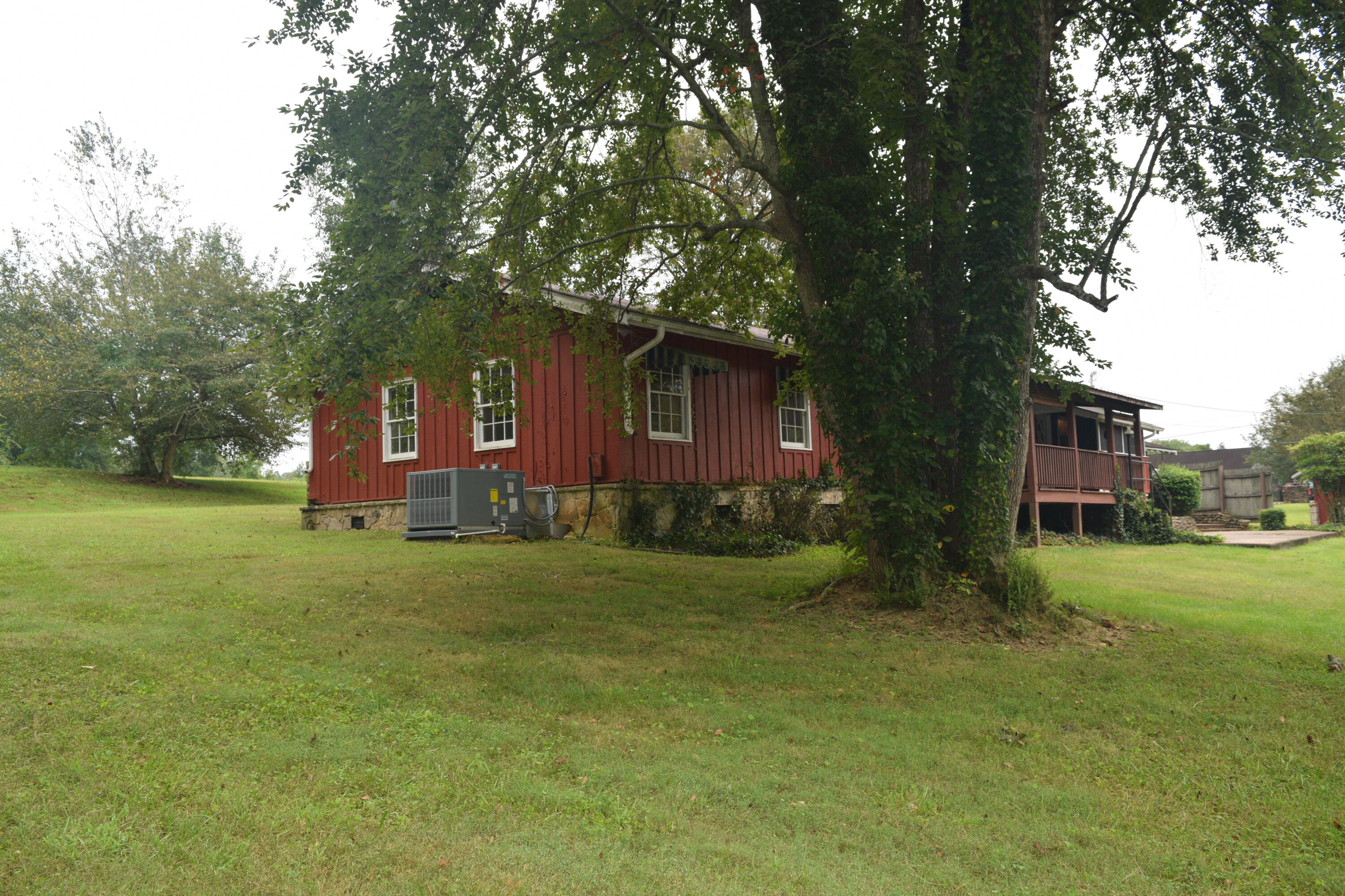 171 Brown Road Southeast, Unit TR2 Cleveland, TN 37323 - Photo 10 of 47 9379822E-6C52-42B3-A617-595180EF6CA6