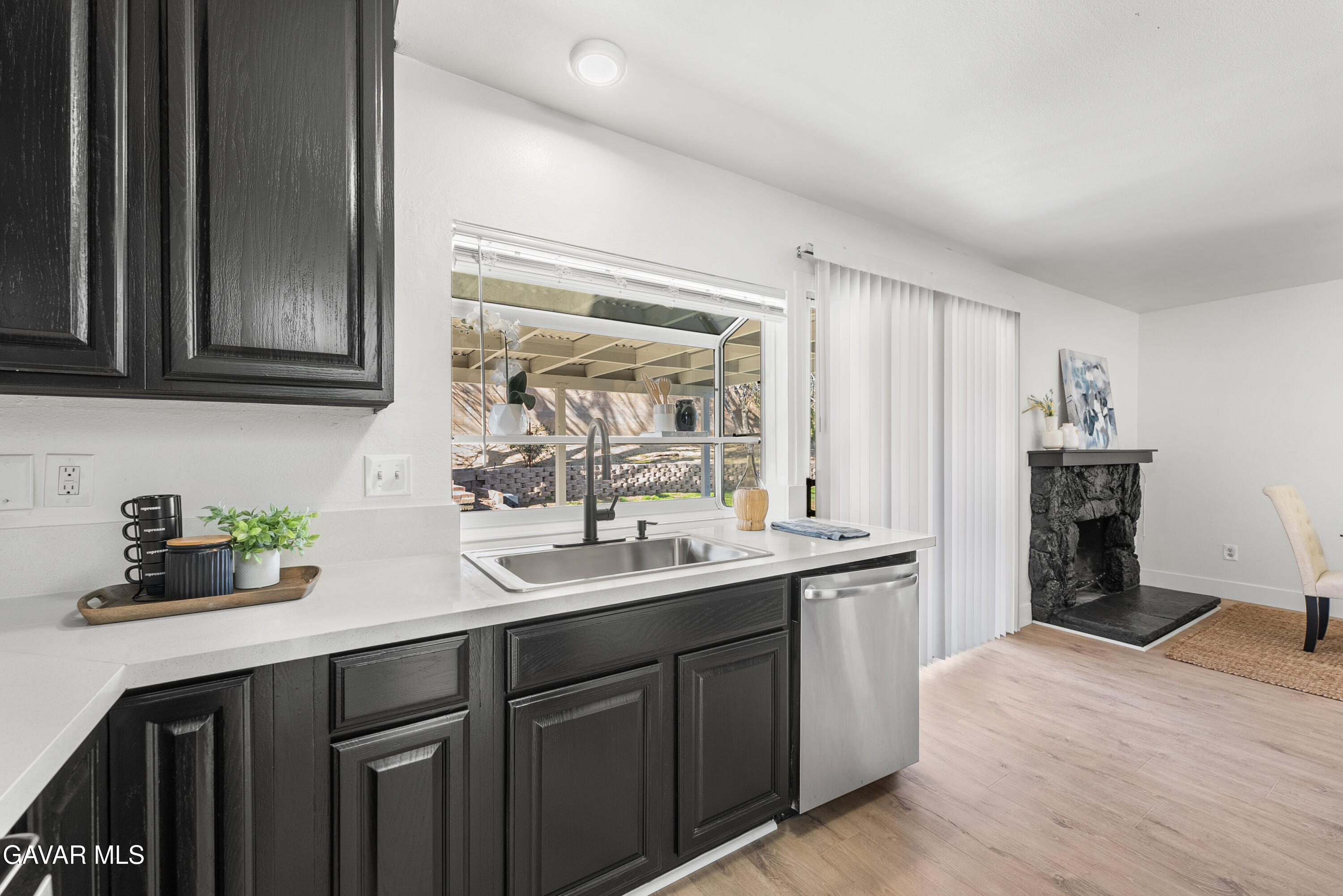 44213 4th Street East Lancaster, CA 93535 - Photo 21 of 42 DSC07206