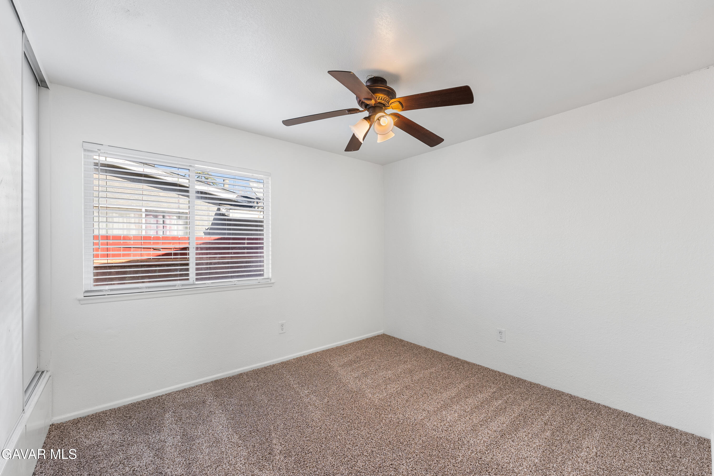 44213 4th Street East Lancaster, CA 93535 - Photo 29 of 42 DSC07221