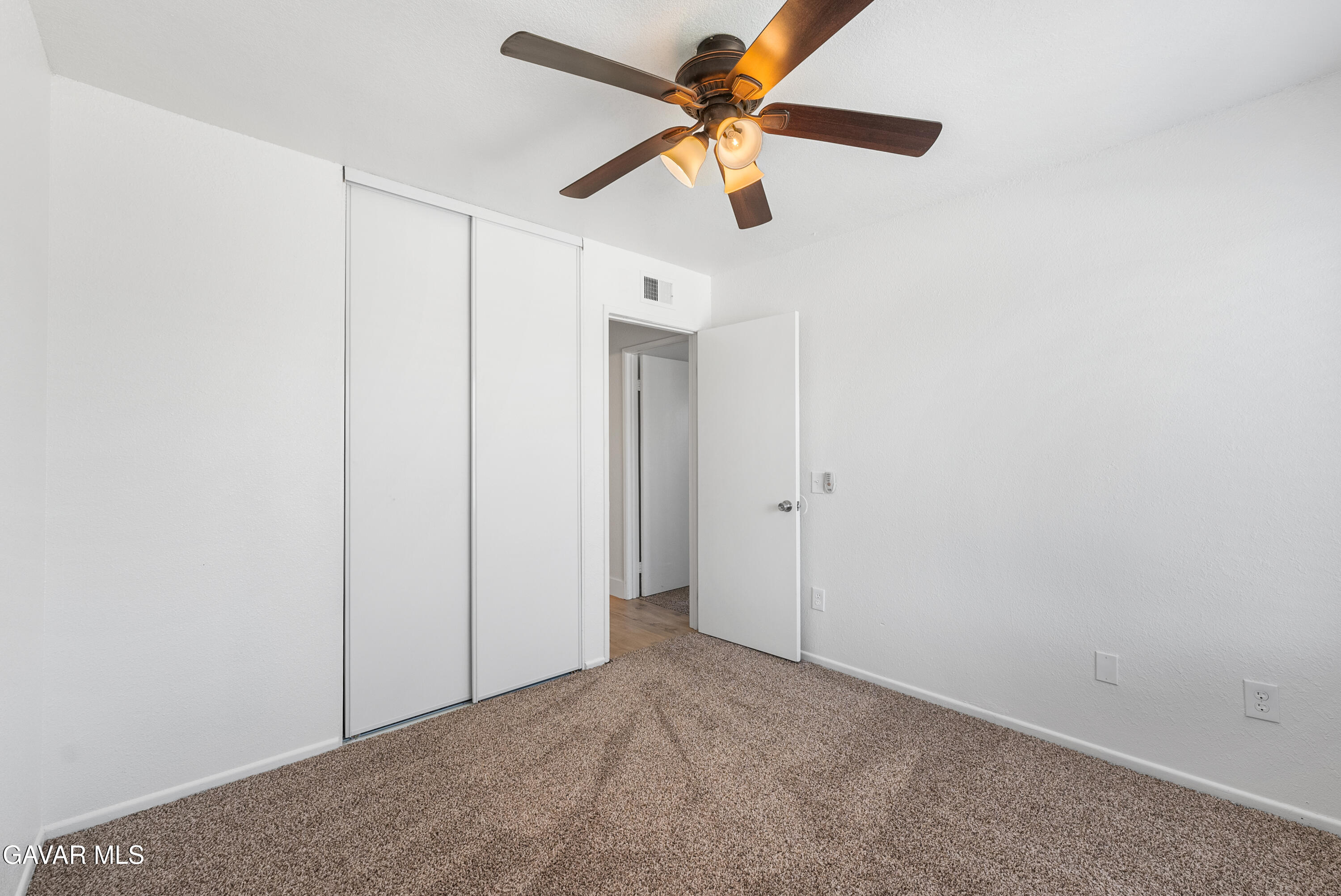 44213 4th Street East Lancaster, CA 93535 - Photo 32 of 42 DSC07235