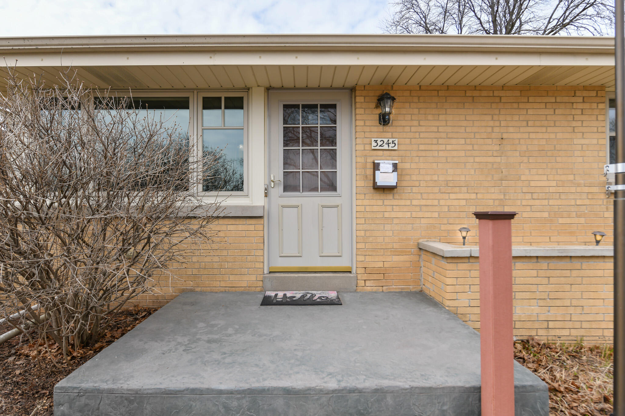 3245 South 83rd Street Milwaukee, WI 53219 - Photo 2 of 45 HEN_1022