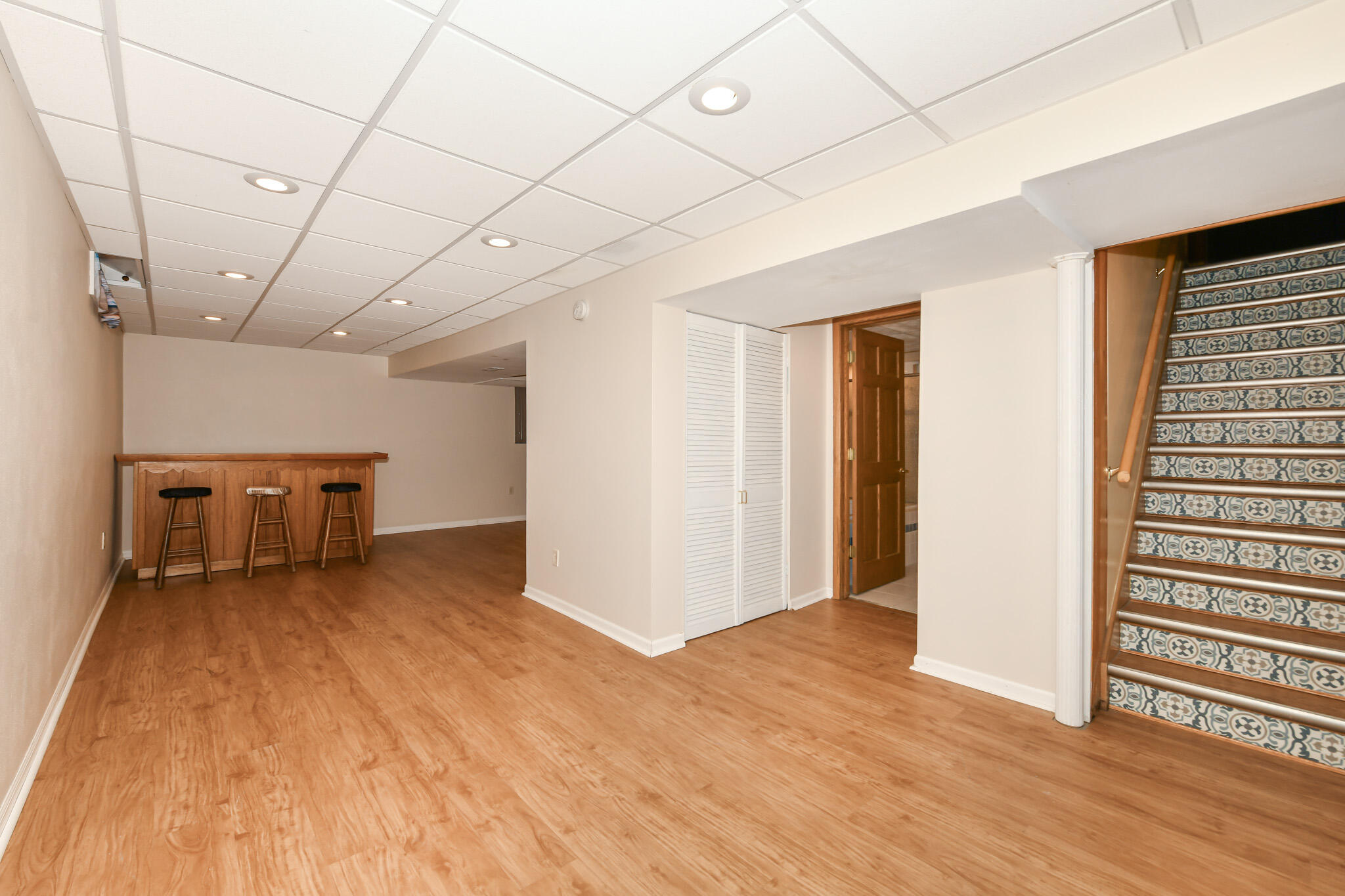 3245 South 83rd Street Milwaukee, WI 53219 - Photo 24 of 45 HEN_1057