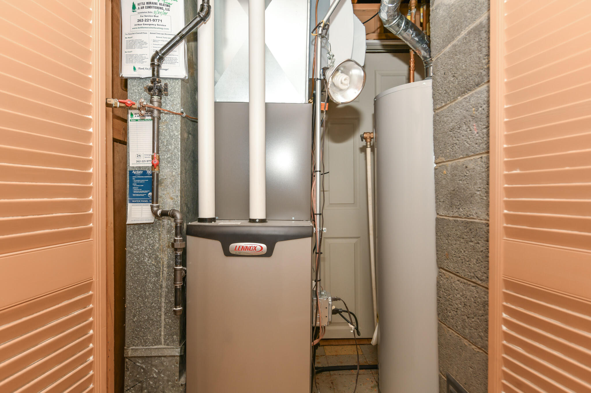 3245 South 83rd Street Milwaukee, WI 53219 - Photo 32 of 45 HEN_1067