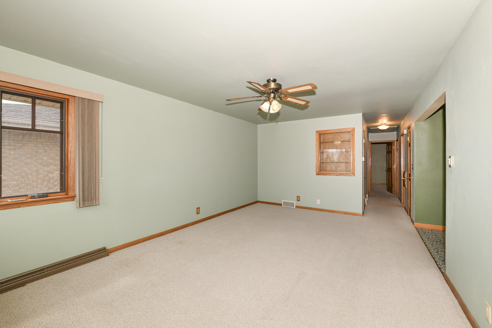 3245 South 83rd Street Milwaukee, WI 53219 - Photo 4 of 45 HEN_1024