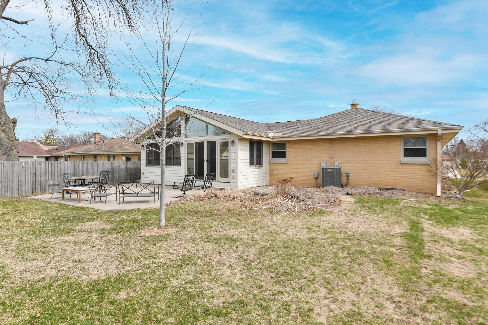 3245 South 83rd Street Milwaukee, WI 53219 - Photo 42 of 45 HEN_1075 (5)