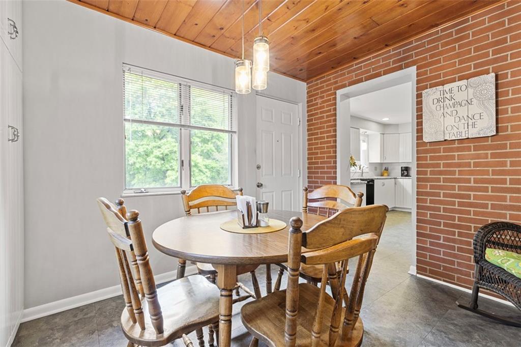 106 White Gate Road Pittsburgh, PA 15238 - Photo 17 of 42 Gallery Image 17