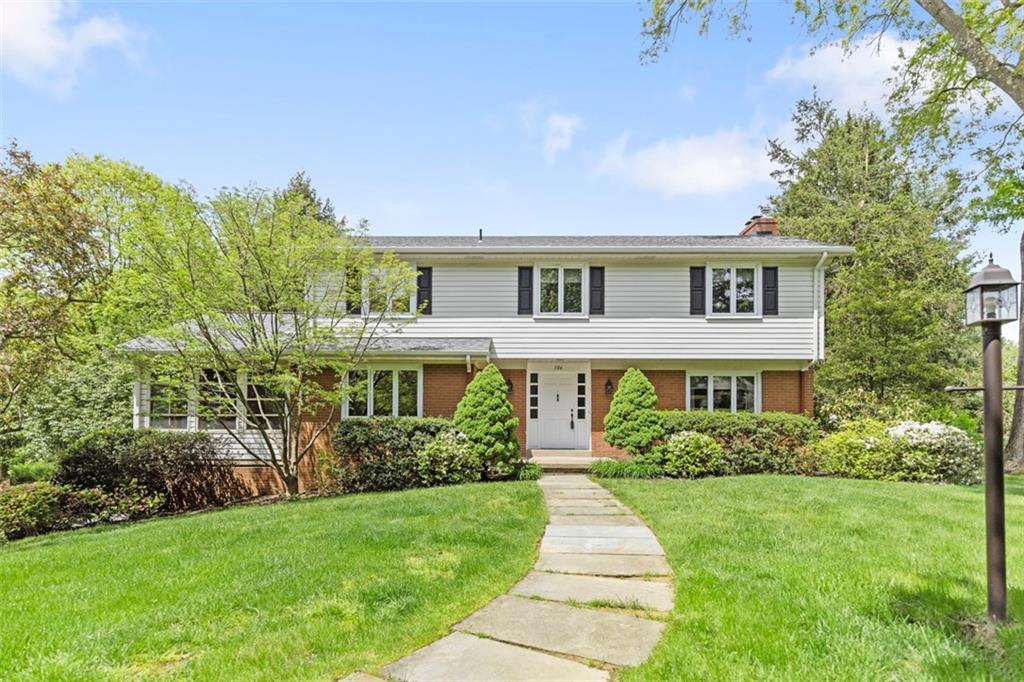 106 White Gate Road Pittsburgh, PA 15238 - Photo 2 of 42 Gallery Image 2