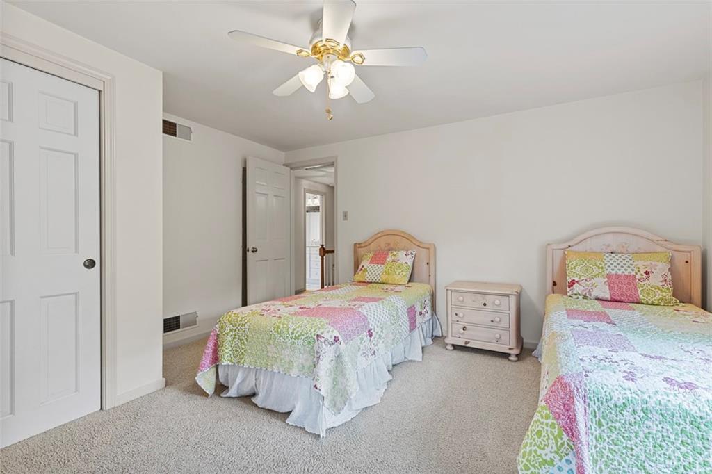 106 White Gate Road Pittsburgh, PA 15238 - Photo 29 of 42 Gallery Image 29