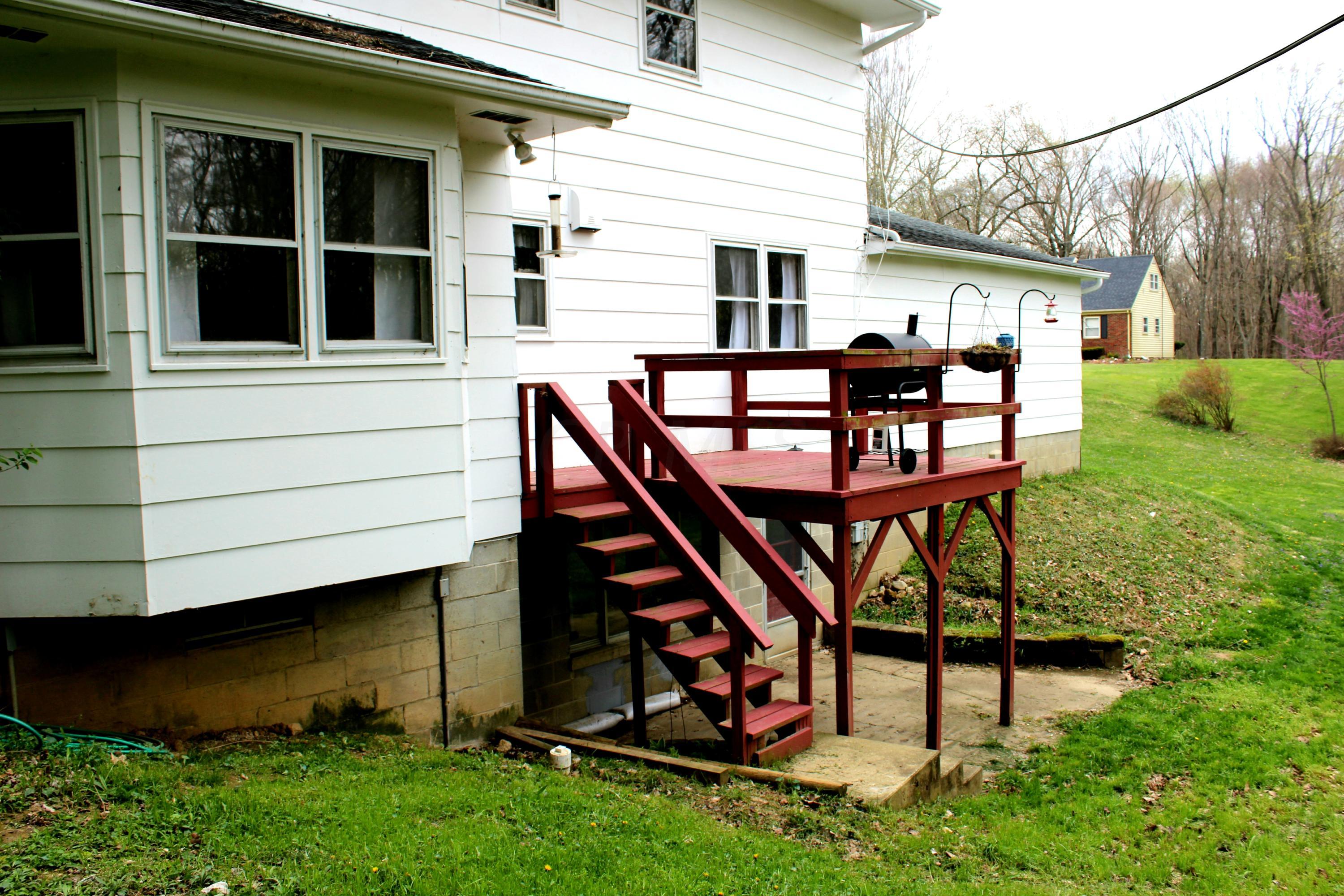 5272 Wilson Road Northwest Lancaster, OH 43130 - Photo 3 of 7
