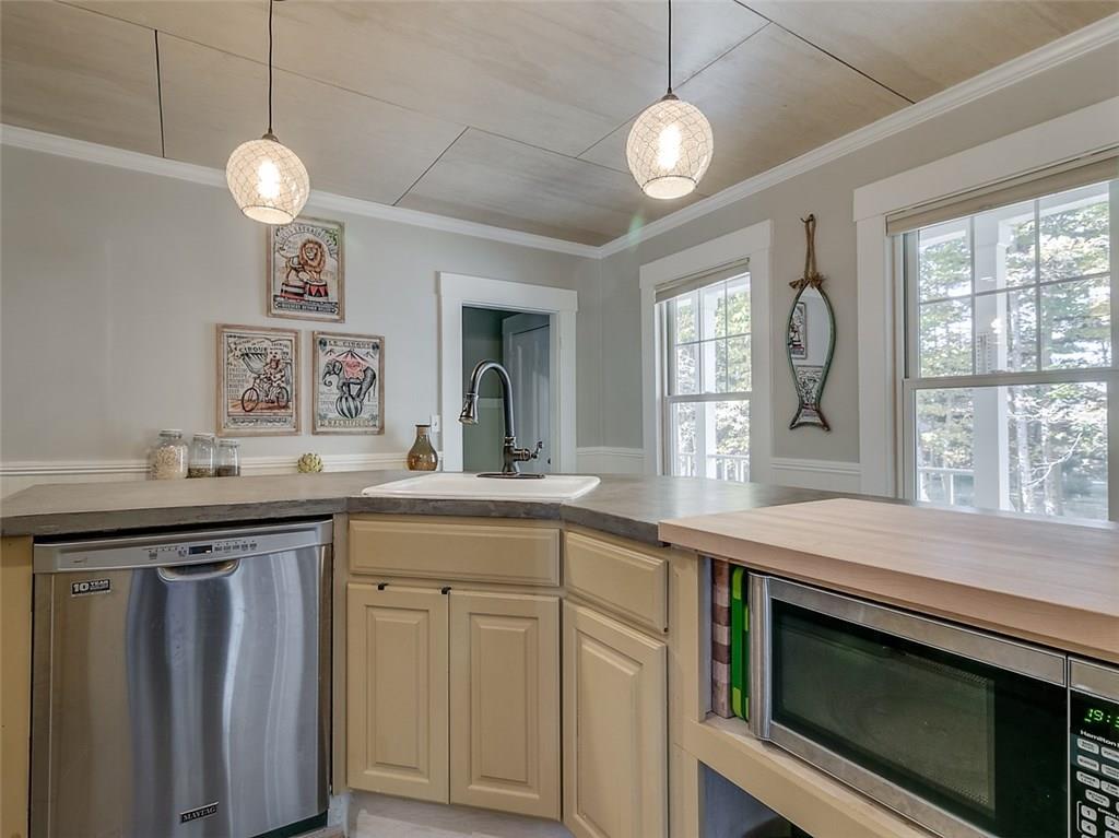 50 Yarmouth Road Gray, ME 04039 - Photo 10 of 35 Photo