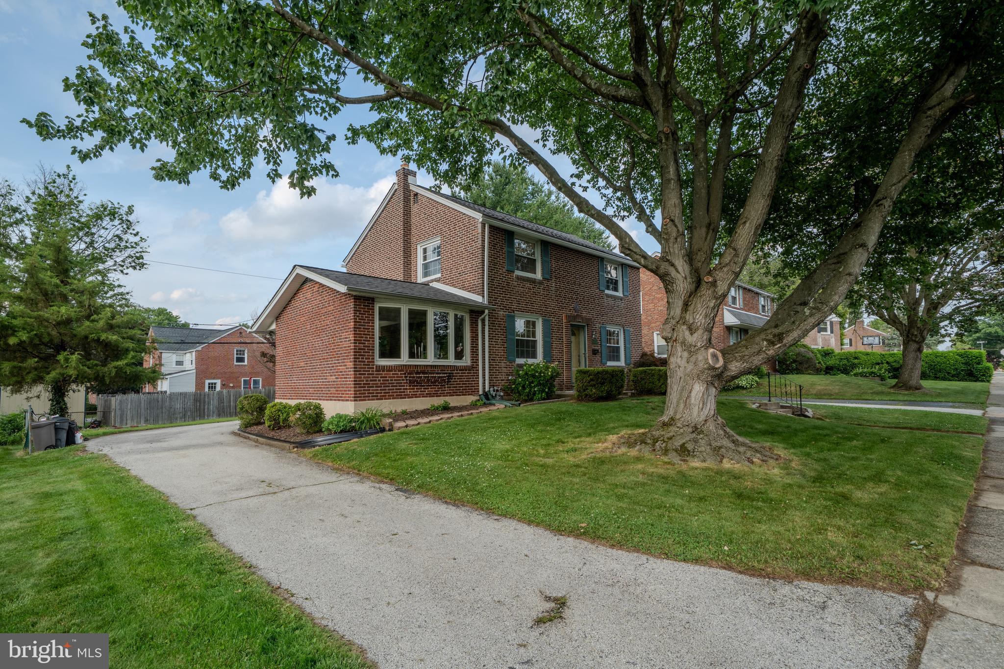 335 Alliston Road Springfield, PA 19064 - Photo 4 of 36