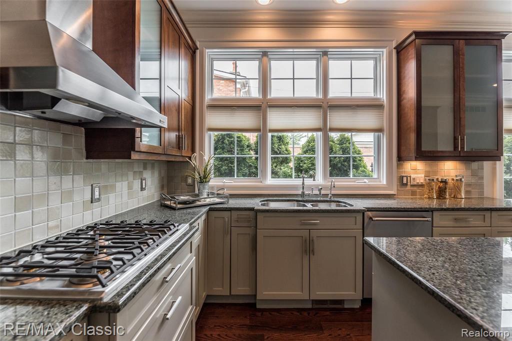 599 Chester Street Birmingham, MI 48009 - Photo 19 of 42