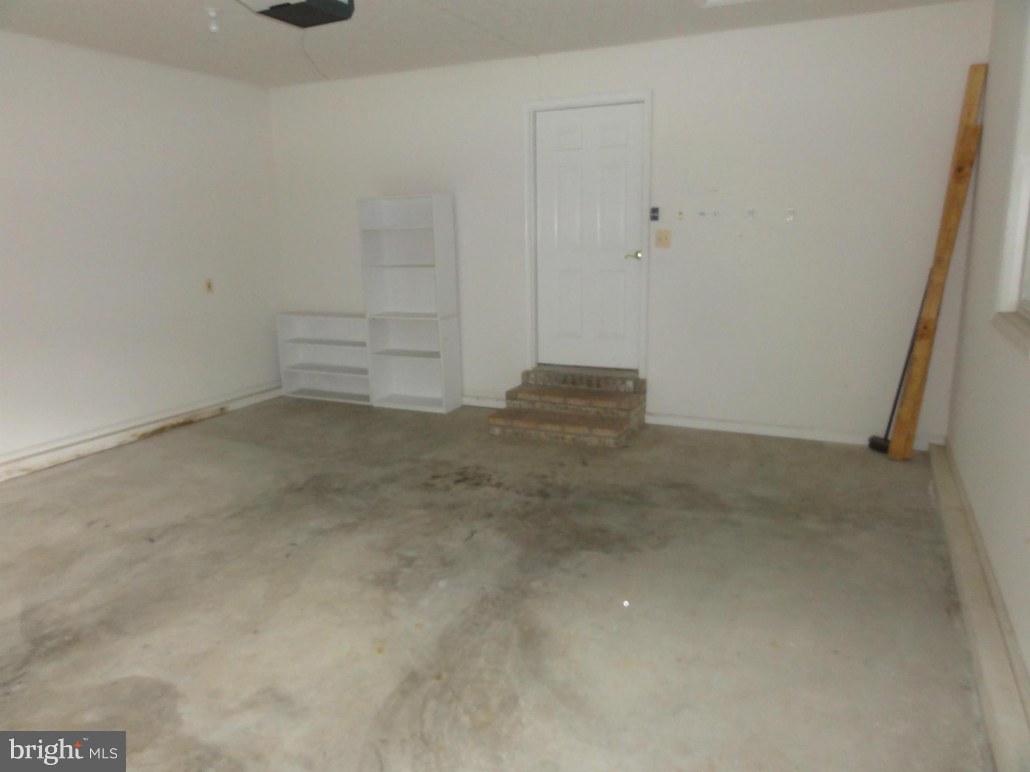 12 Portsmouth Road Front Royal, VA 22630 - Photo 7 of 24 Interior (General)