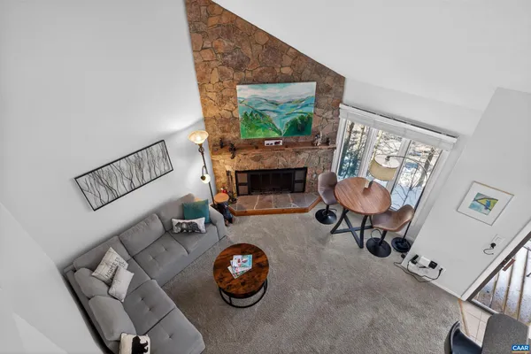 $254,000 | 775 Laurelwood, Unit 775, Roseland, VA 22967