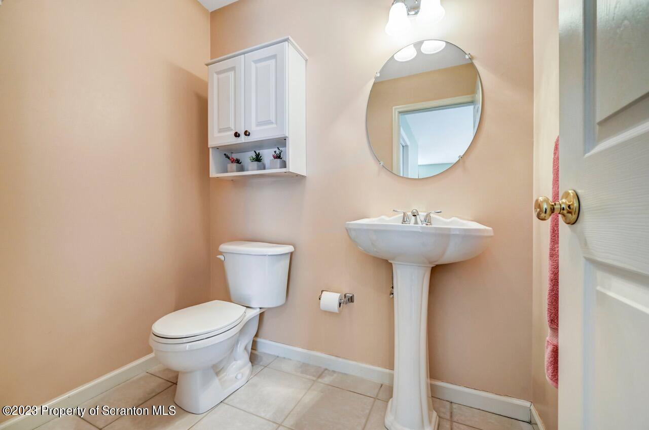 8 Waterford Road Clarks Summit, PA 18411 - Photo 19 of 36 Gallery Image 19