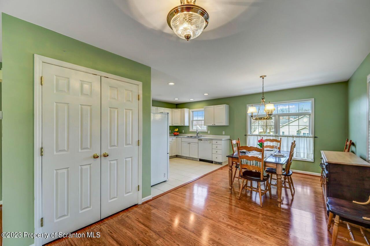 8 Waterford Road Clarks Summit, PA 18411 - Photo 6 of 36 Gallery Image 6