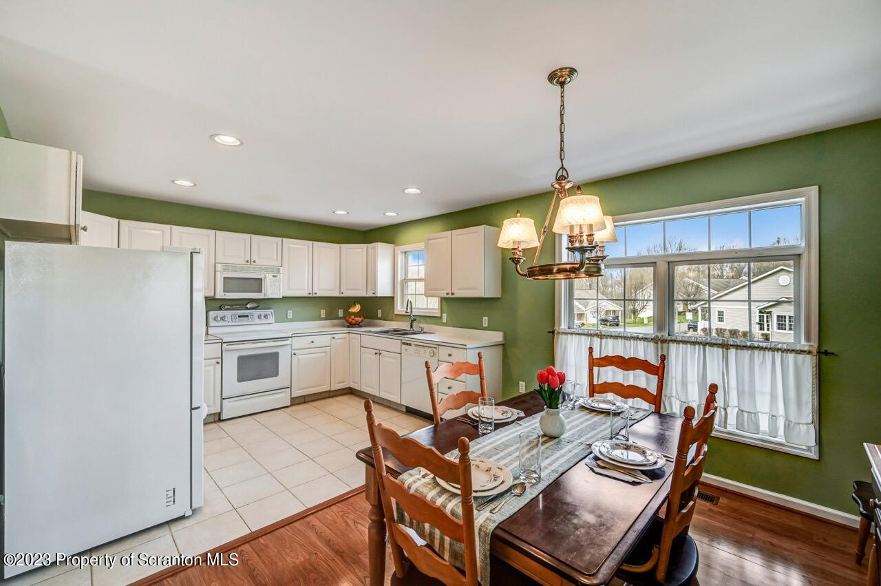 8 Waterford Road Clarks Summit, PA 18411 - Photo 7 of 36 Gallery Image 7