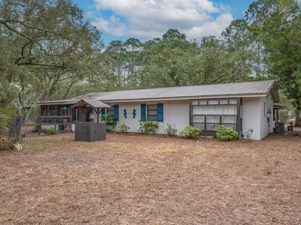 $319,000 | 31 Levy Bay Road, Panacea, FL 32346