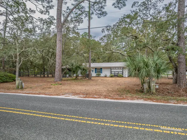 $319,000 | 31 Levy Bay Road, Panacea, FL 32346