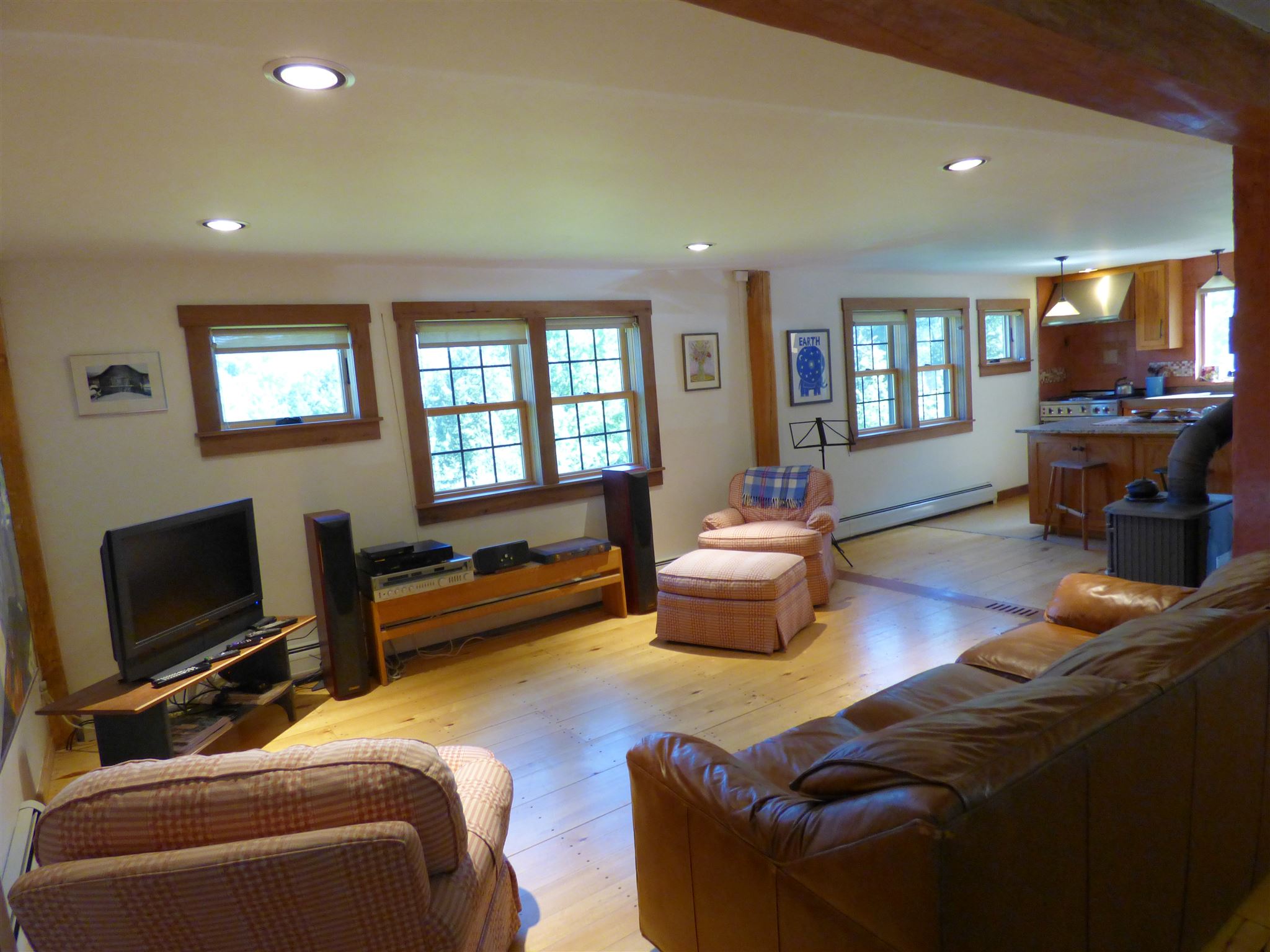 1235 Coles Road Westmore, VT 05846 - Photo 14 of 29 Gallery Image 14