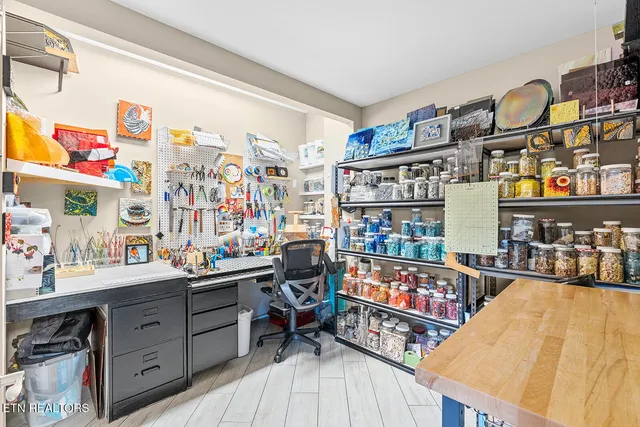 $990,000 | 1217 Kahite Trail, Vonore, TN 37885