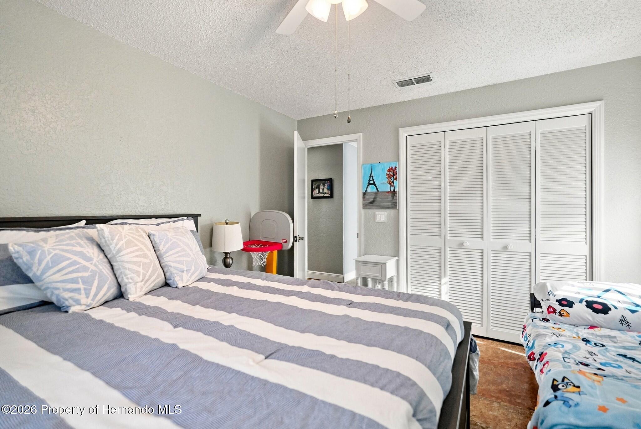 10381 Flag Road Spring Hill, FL 34608 - Photo 18 of 41 Gallery Image 18