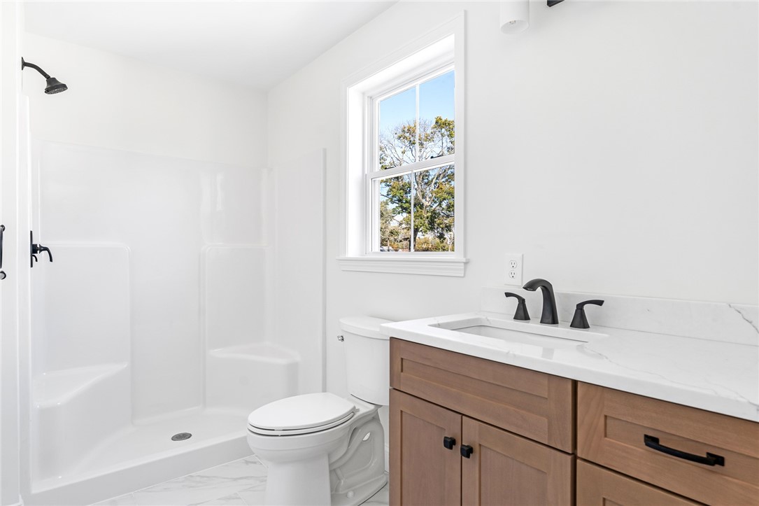 83 Pine Crest Drive East Providence, RI 02915 - Photo 17 of 25