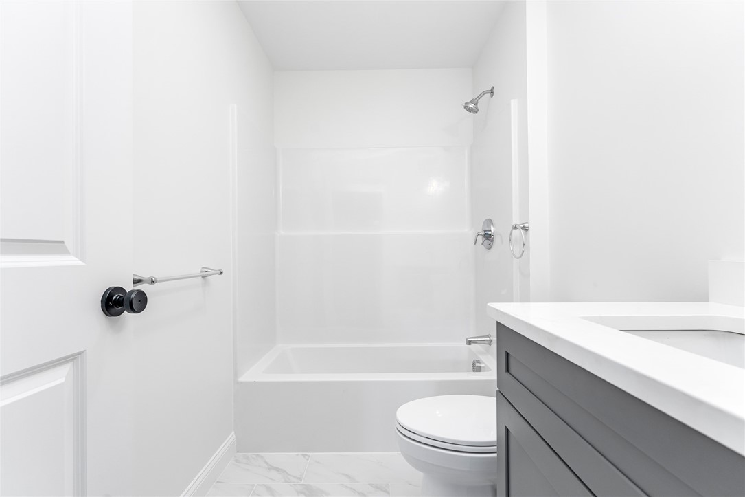 83 Pine Crest Drive East Providence, RI 02915 - Photo 19 of 25