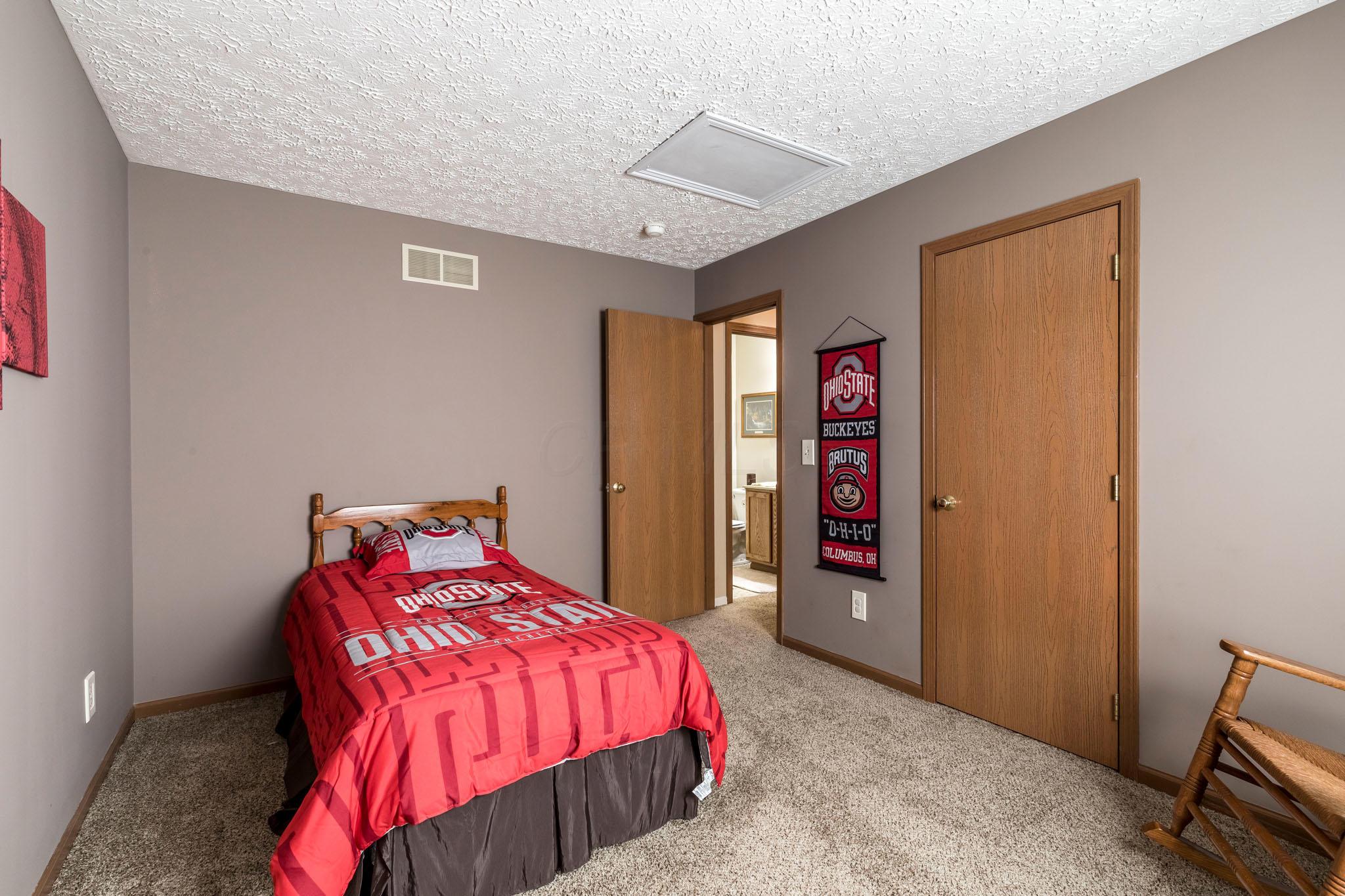 7931 Rodebaugh Road Reynoldsburg, OH 43068 - Photo 22 of 30