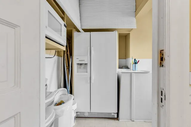 a view of a storage & utility room