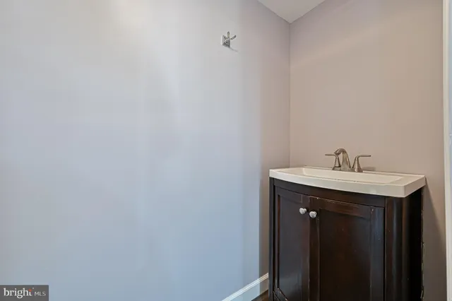 $2,800 | 2722 Sunset Avenue, Williamstown, NJ 08094