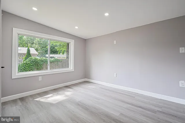 $2,800 | 2722 Sunset Avenue, Williamstown, NJ 08094