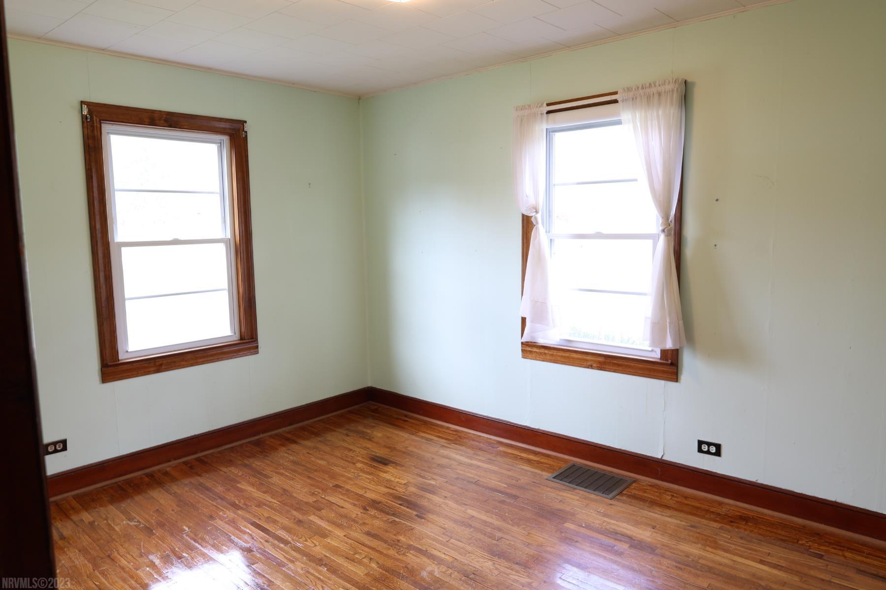 600 Mill Road Pembroke, VA 24136 - Photo 17 of 23 Gallery Image 17