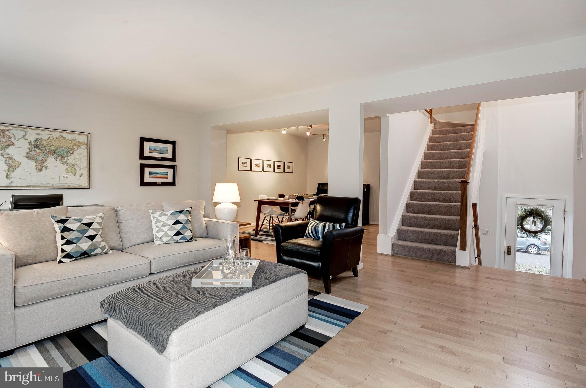 1626 Apricot Court Reston, VA 20190 - Photo 12 of 38 Gallery Image 12
