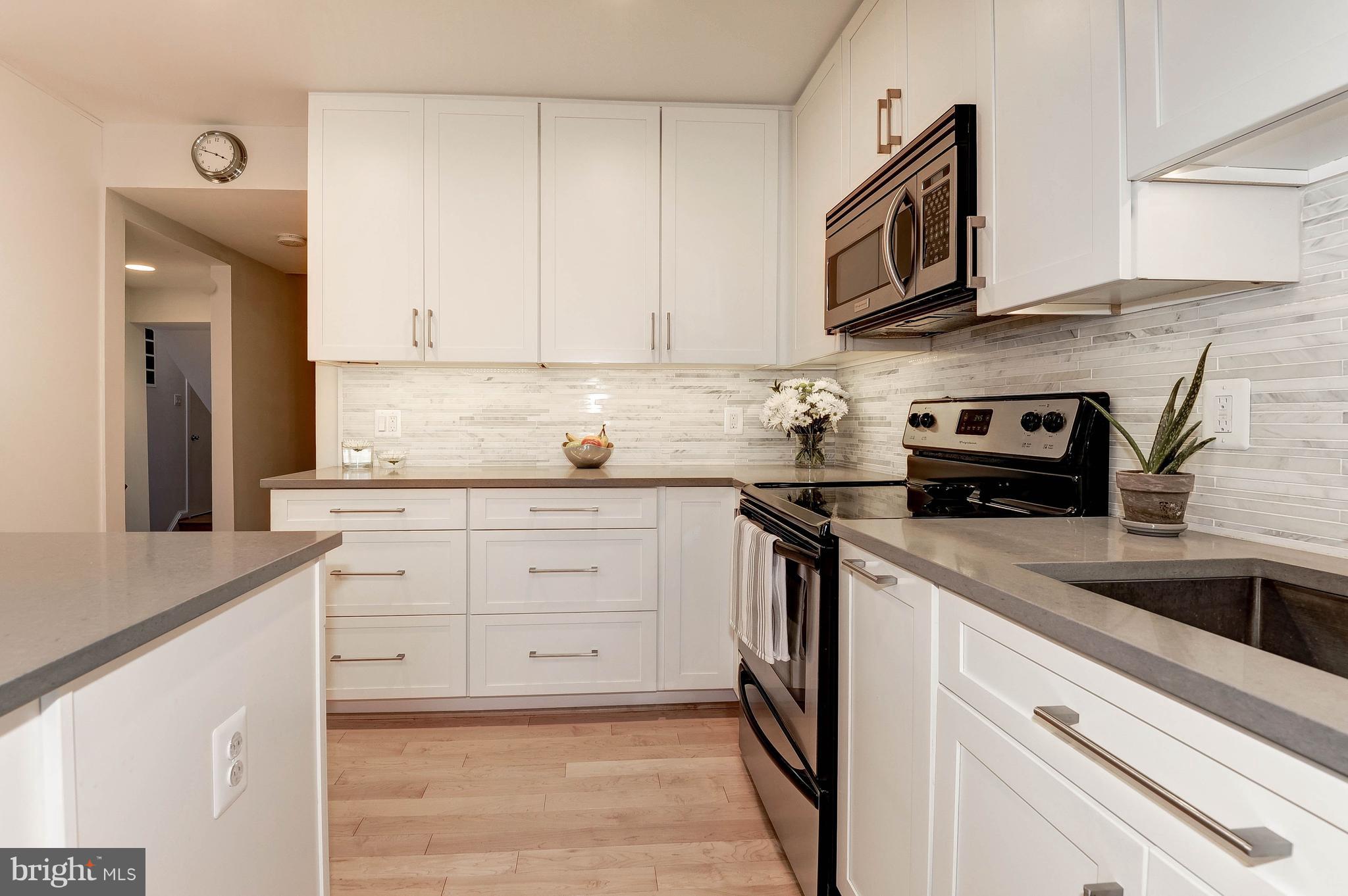 1626 Apricot Court Reston, VA 20190 - Photo 7 of 38 Gallery Image 7