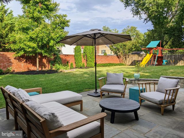 $849,000 | 1022 Croton Drive, Alexandria, VA 22308