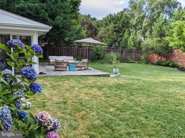 $849,000 | 1022 Croton Drive, Alexandria, VA 22308