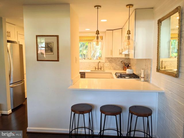 $849,000 | 1022 Croton Drive, Alexandria, VA 22308