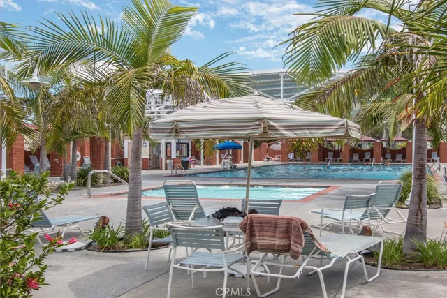 $420,000 | 802 Ronda Mendoza, Unit N, Laguna Woods, CA 92637