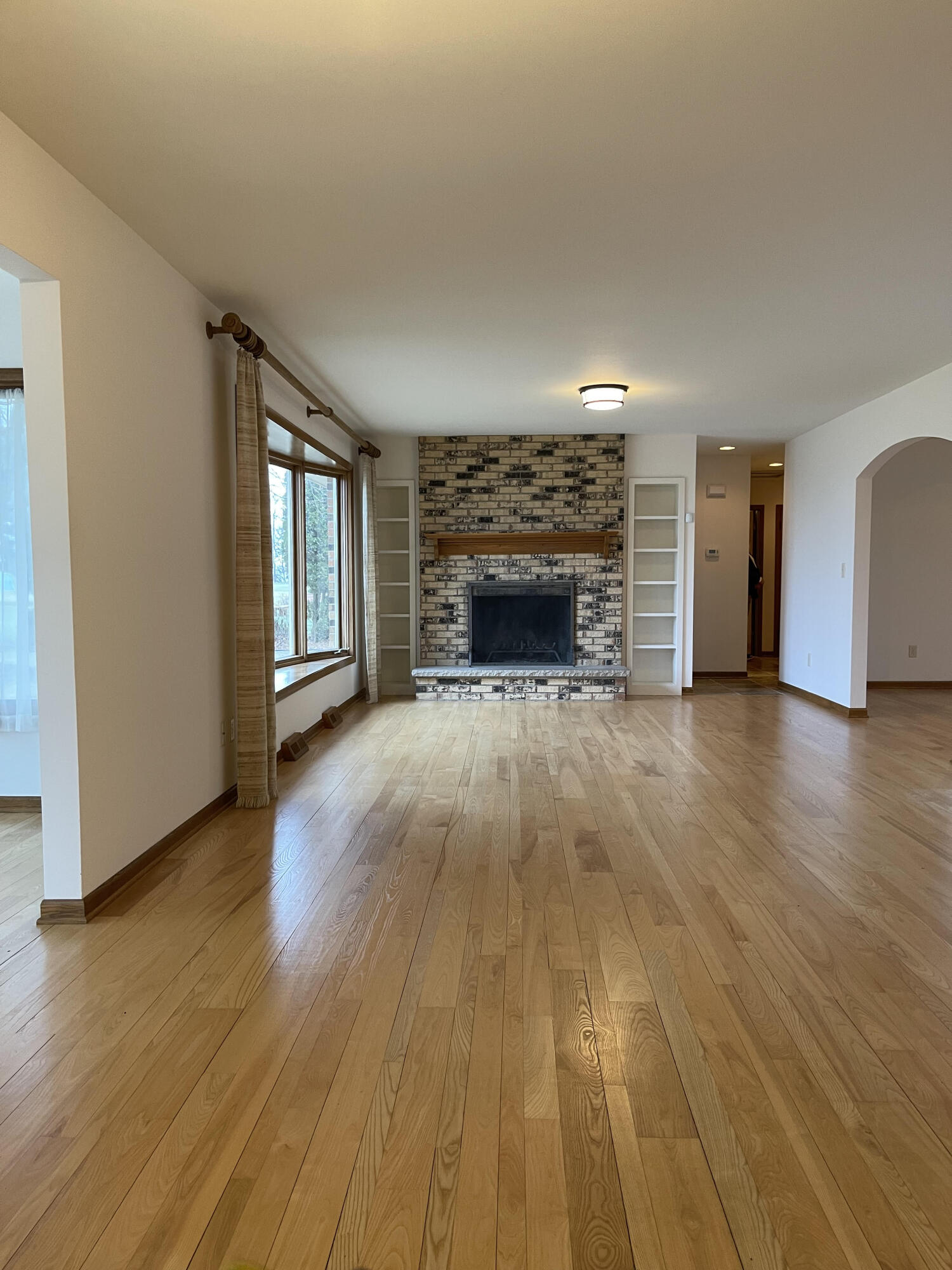 1104 Noridge Trail Port Washington, WI 53074 - Photo 15 of 61 Family Room